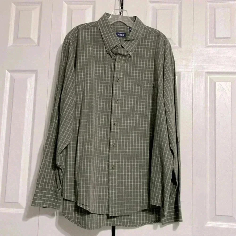 IZOD green & cream cotton button down shirt size XL